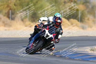 media/Jan-08-2022-SoCal Trackdays (Sat) [[1ec2777125]]/Turn 2 (150pm)/